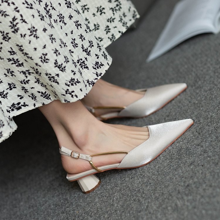 Vintage Fashion Heels - French Vintage Pointed-Toe Sandals 2026 New