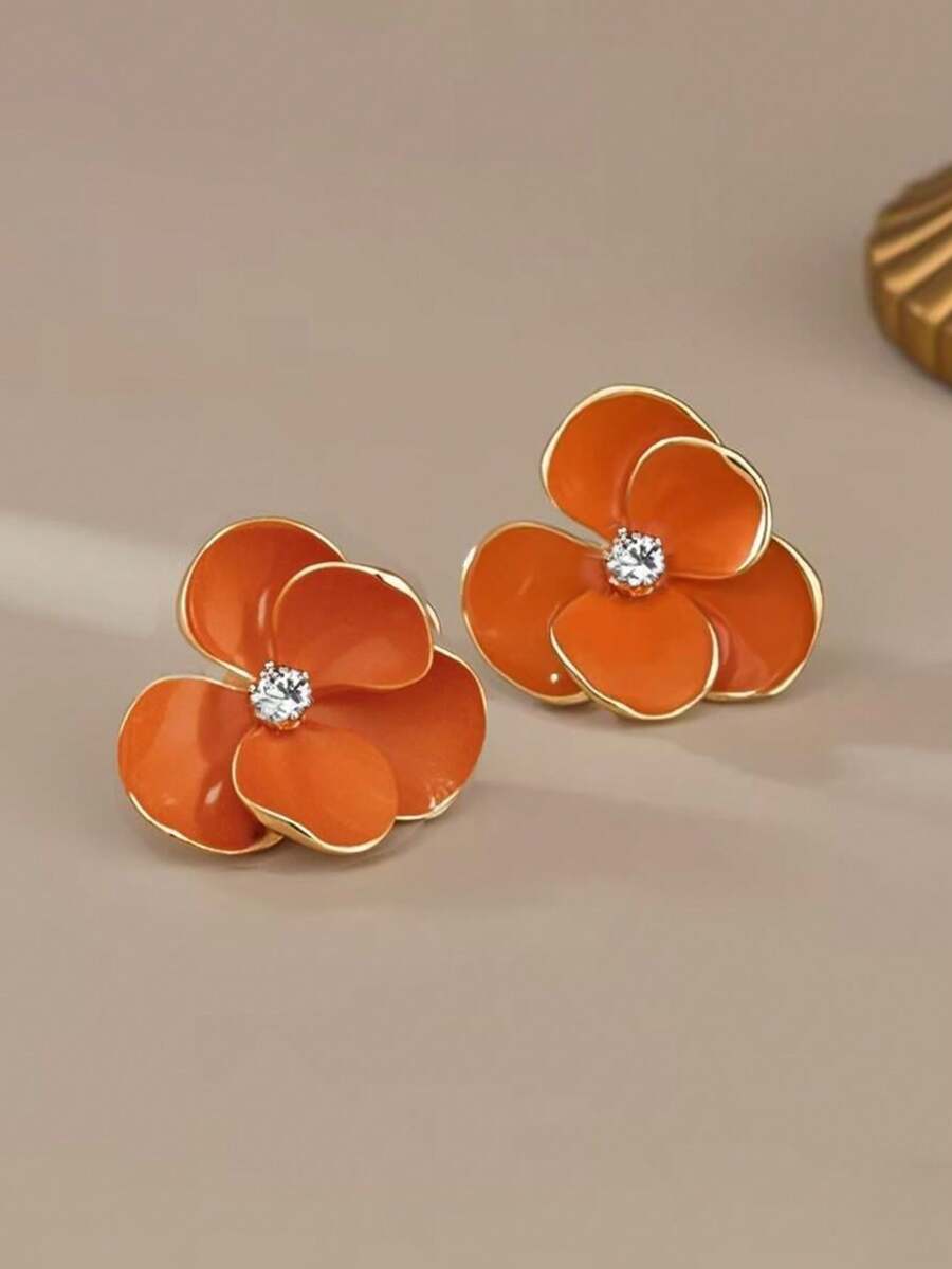 Vintage Fashion Center - Orange Flower Stud Earrings With Crystal