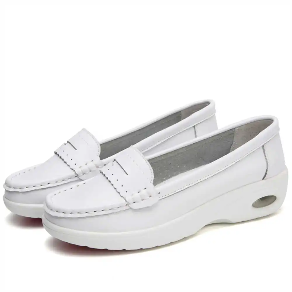 Thick Sole Slipon White Traine - Vintage Fashion Collecting And Wearing Designer Classics recensie en prijs