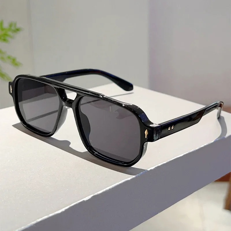 New Vintage Double Bridges Squ - Vintage Outdoor Fashion recensie en prijs