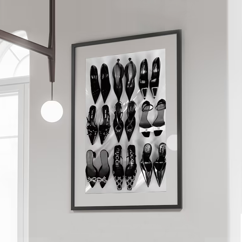 Black White Luxury High Heels  - Vintage Fashion Sketches recensie en prijs