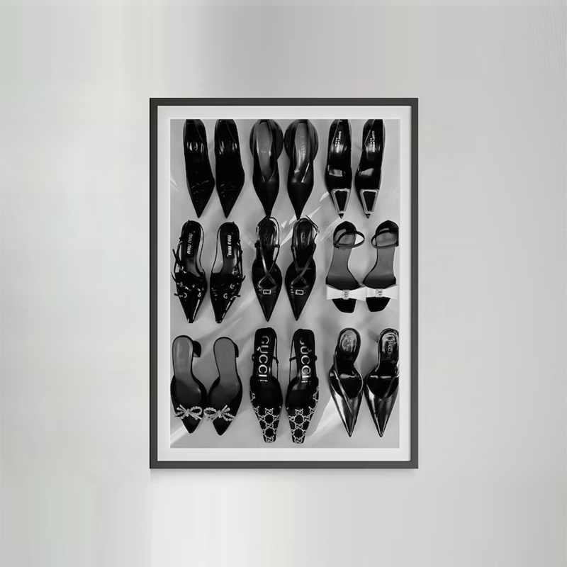 Black White Luxury High Heels  - Vintage Fashion Sketches recensie en prijs