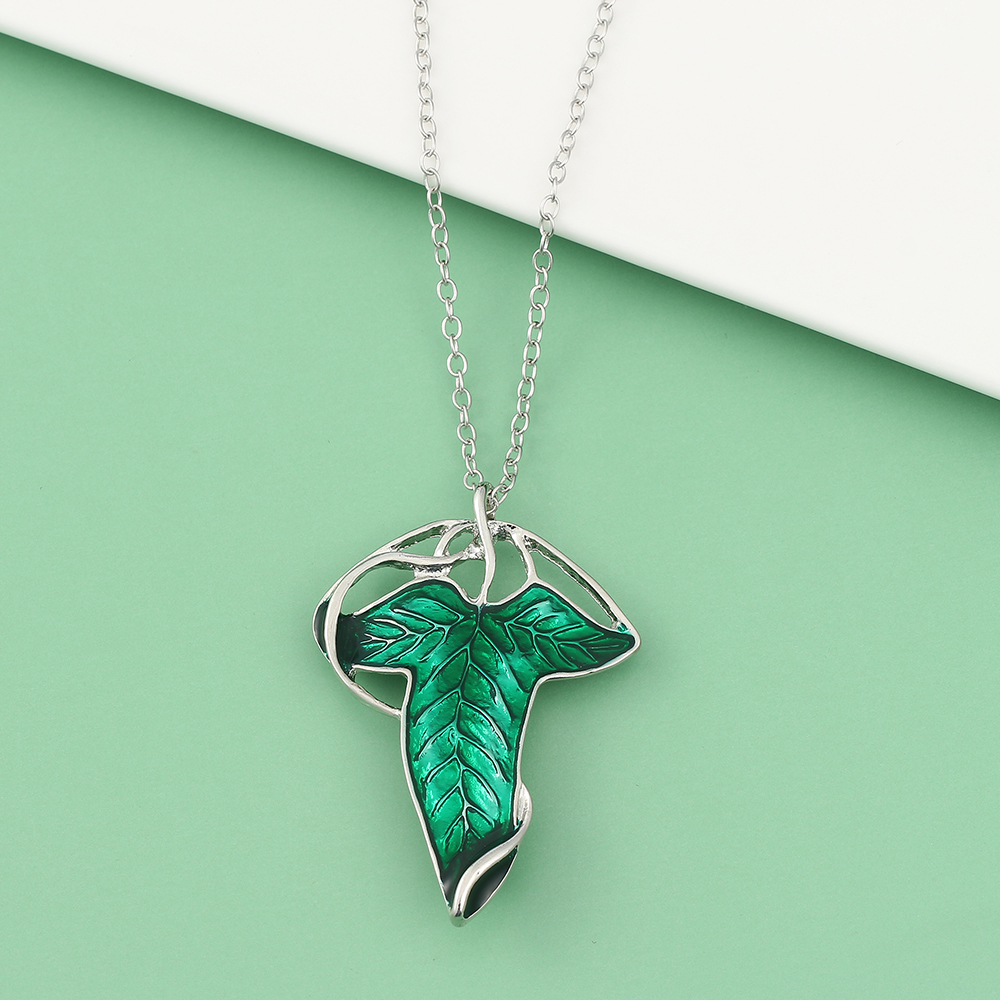 Vintage Green Leaf Pendant Nec - Vintage Fashion Tv recensie en prijs