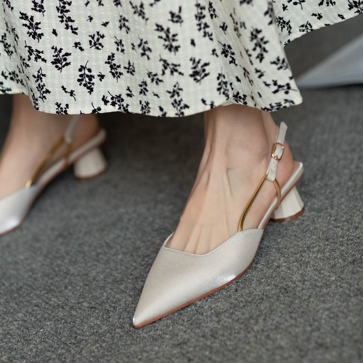French Vintage Pointed-Toe San - Vintage Fashion Heels recensie en prijs