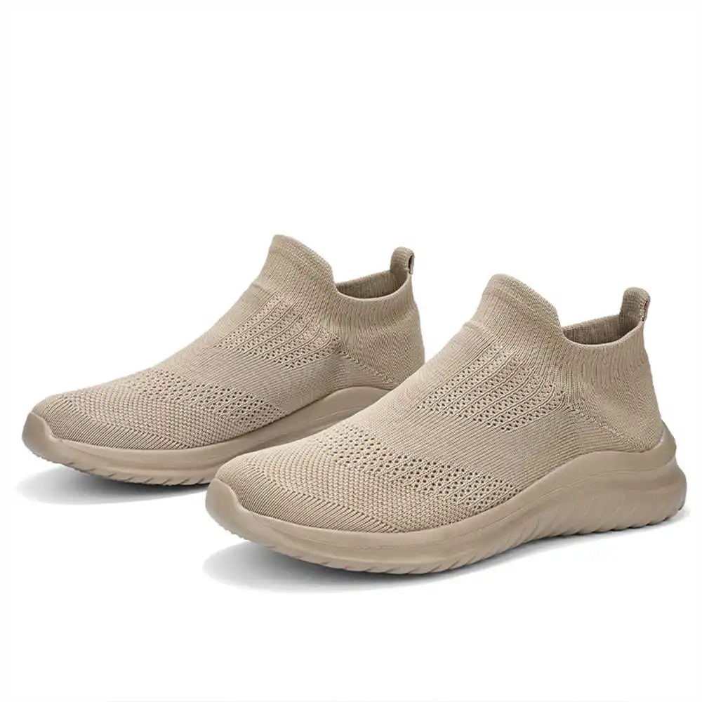 Beige Soft New Novelty Tennis  - Vintage Fashion Collecting And Wearing Designer Classics recensie en prijs