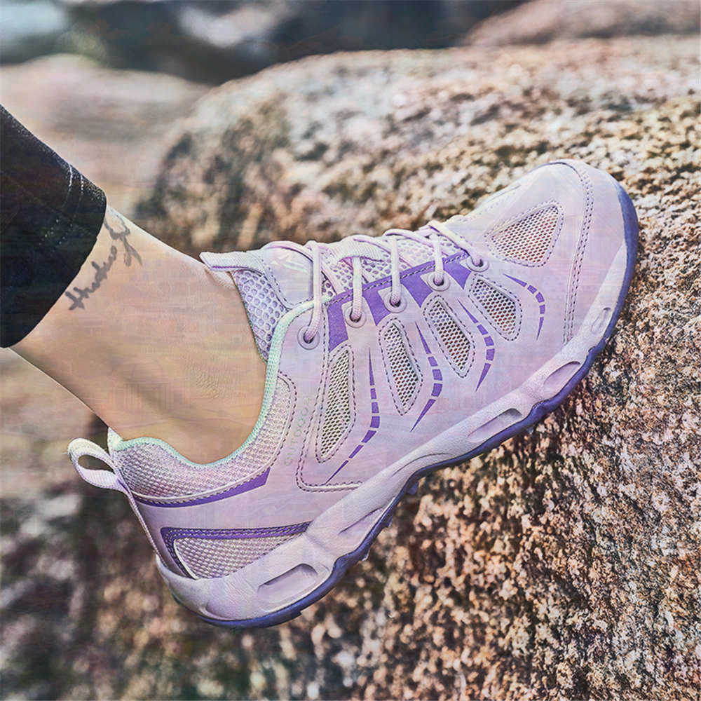 Sumer Round Tip Silver Sneaker - Vintage Fashion Canada recensie en prijs