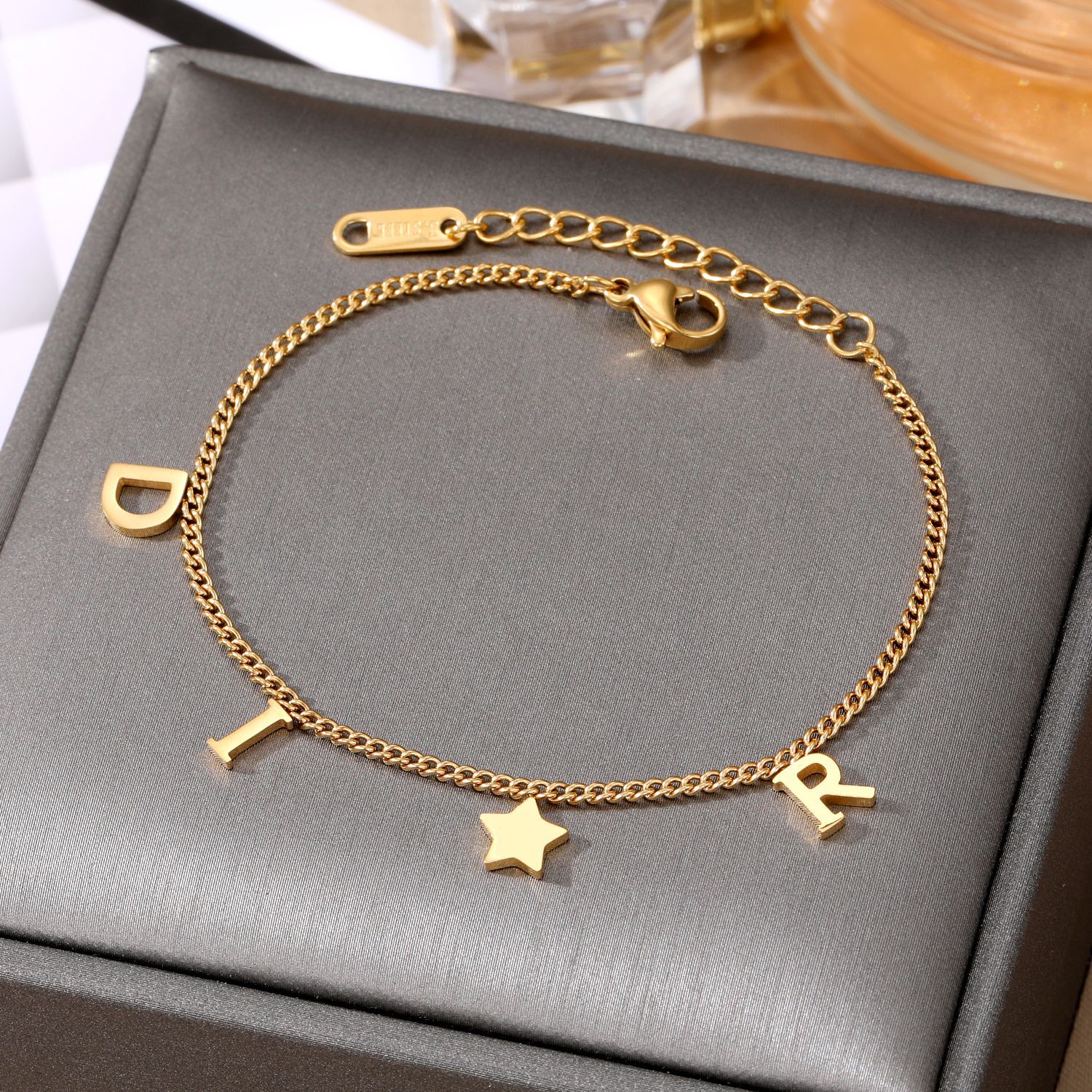 Korea New Fashion Letter Star  - Vintage Fashion Korea recensie en prijs