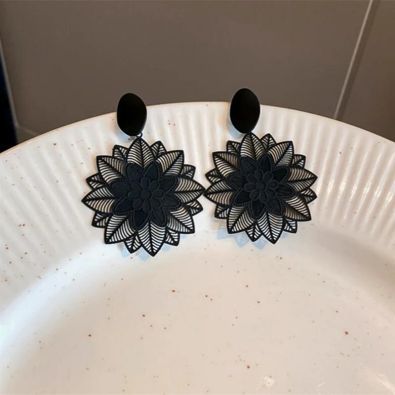 Retro Fashion Black Hollow Lac - Vintage Fashion Korea recensie en prijs