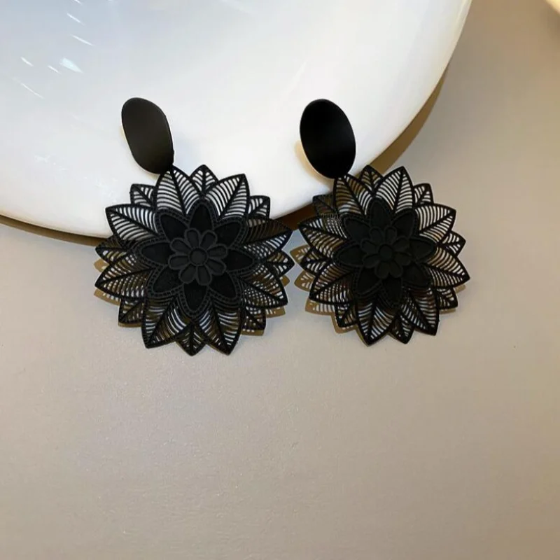 Retro Fashion Black Hollow Lac - Vintage Fashion Korea recensie en prijs