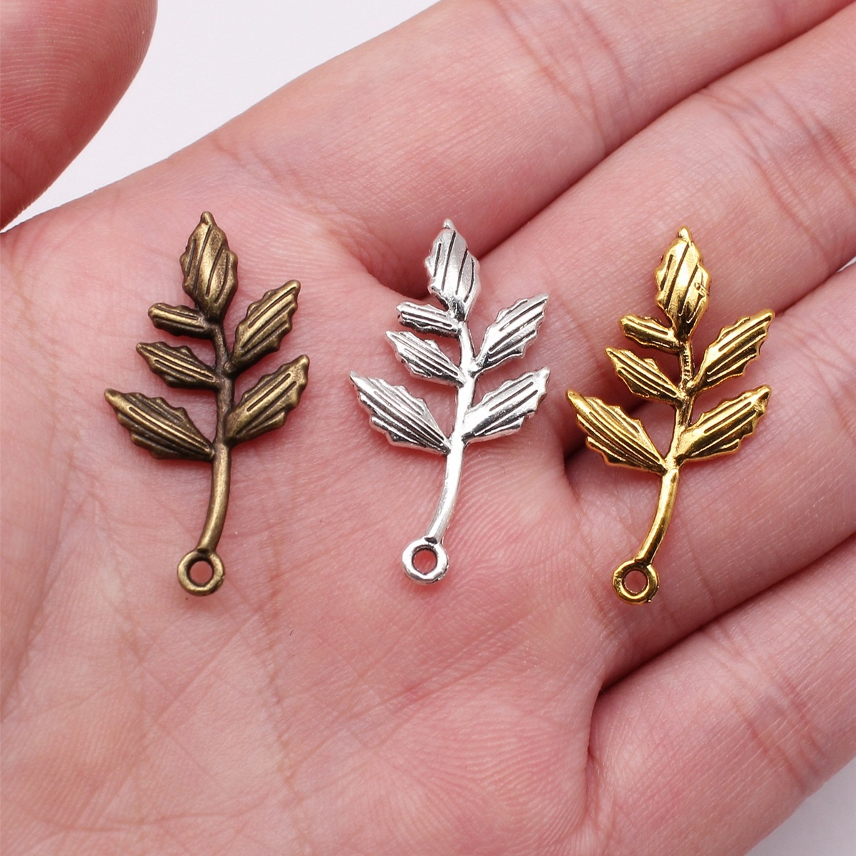Classic Vintage Leaves Charms  - Vintage Fashion Wholesale recensie en prijs