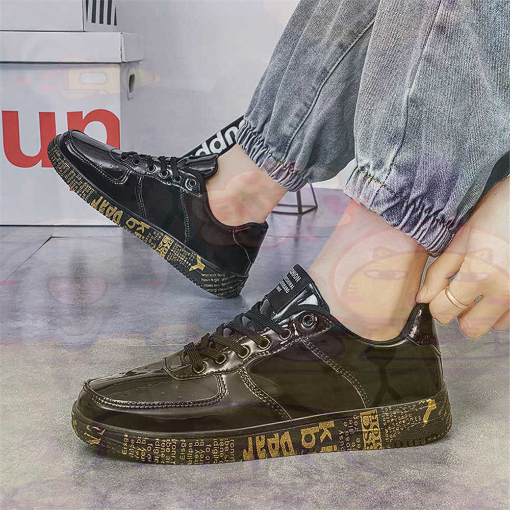 Round Foot Size 45 Sneakers Wh - Vintage Fashion Collecting And Wearing Designer Classics recensie en prijs