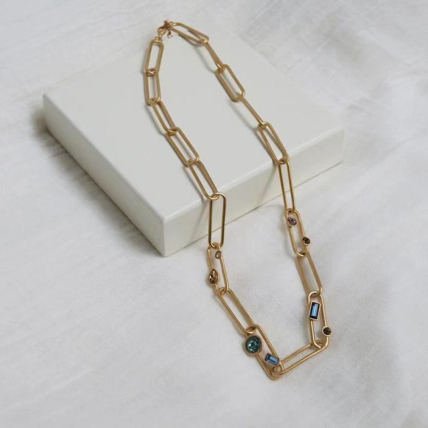 Brass AAA Zircon Natural Color - Vintage Fashion Runway recensie en prijs
