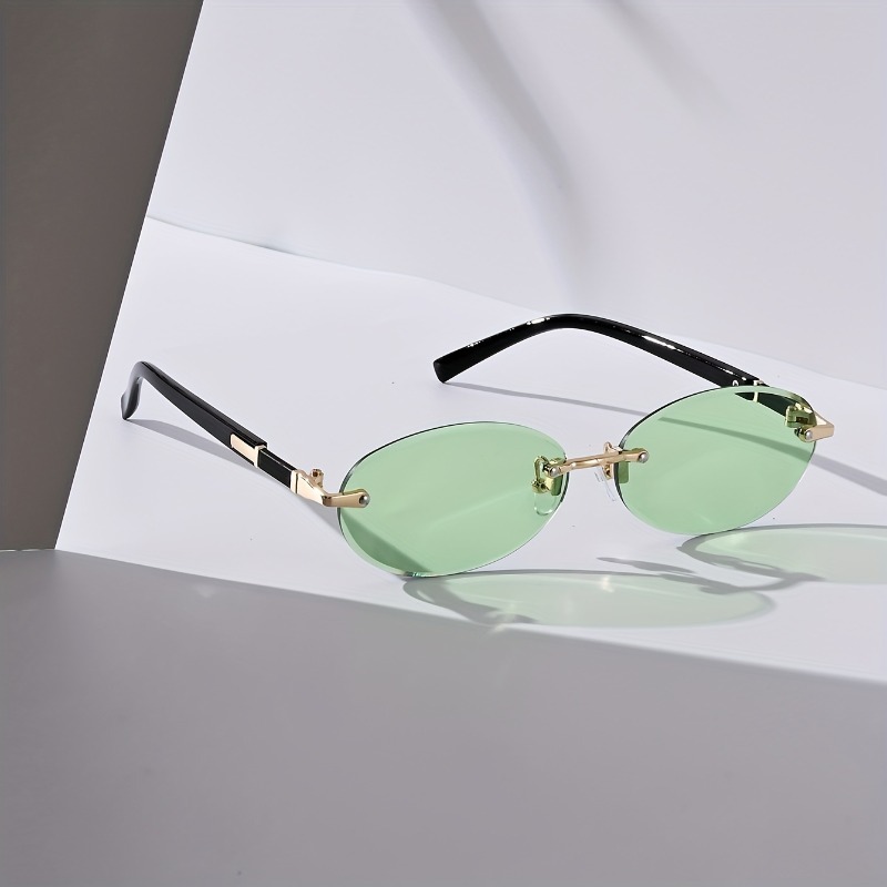 Sexy Small Oval Punk Sunglasse - Vintage Outdoor Fashion recensie en prijs